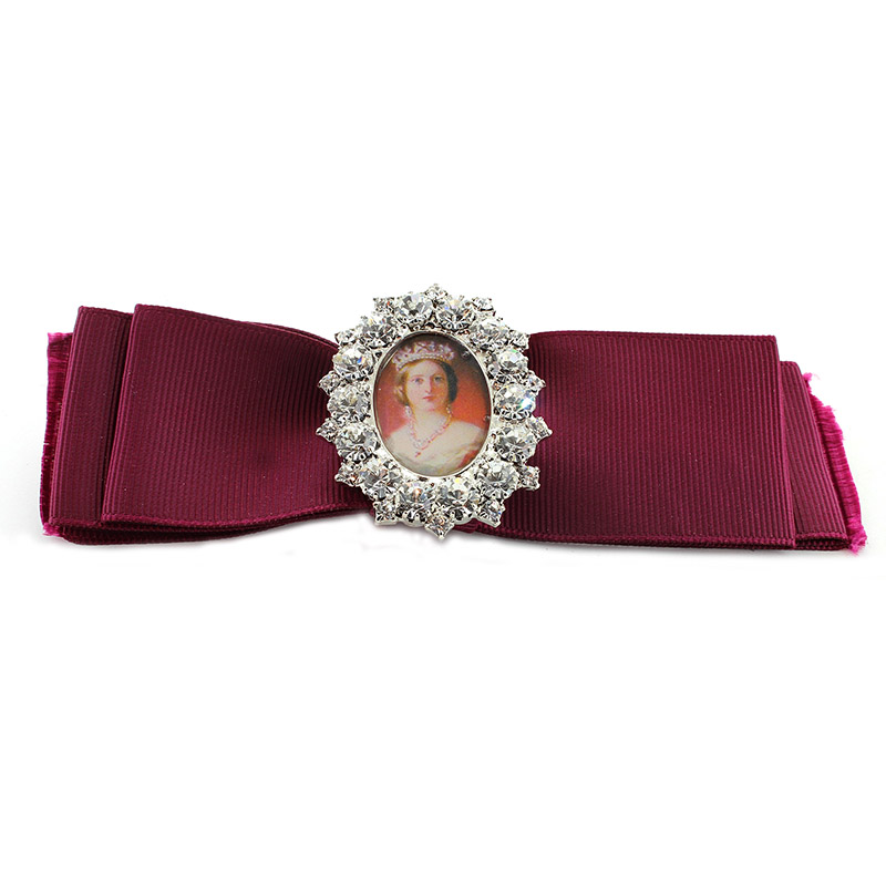 Queen Victoria&#039;s enamel portrait medal